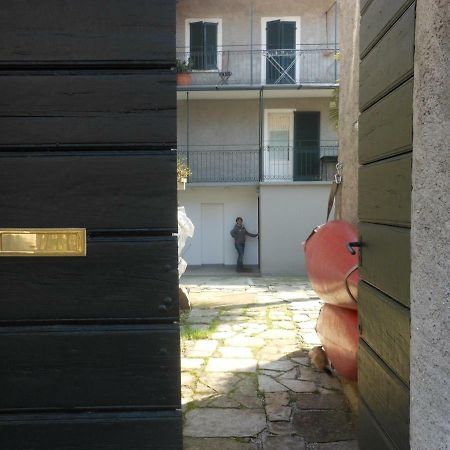 Il Vecchio Cortile Mandello del Lario Exterior foto
