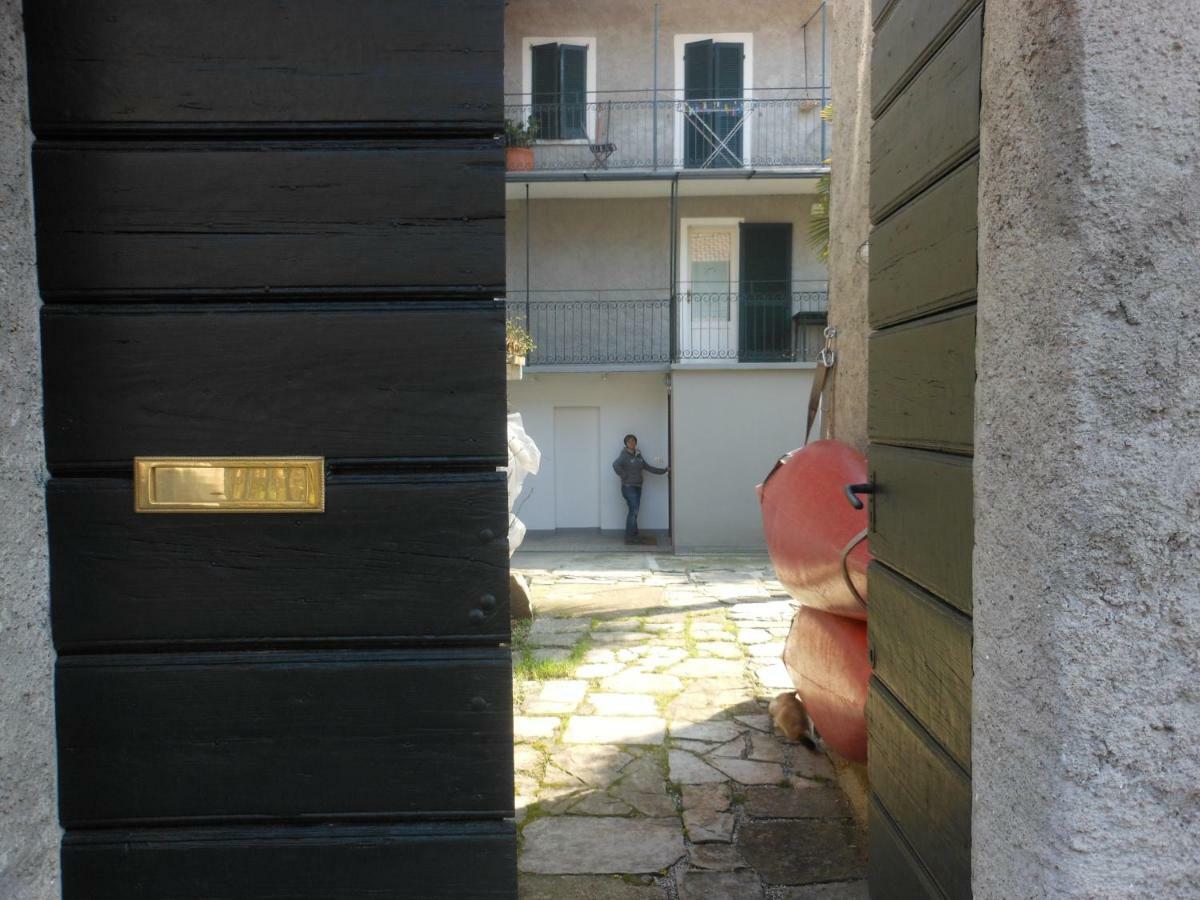 Il Vecchio Cortile Mandello del Lario Exterior foto